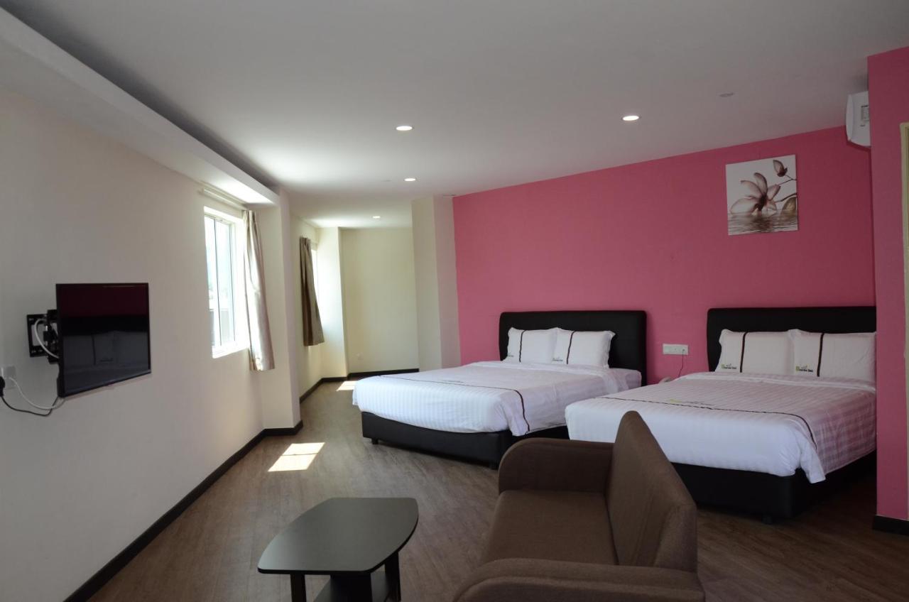 Riverview Hotel Bahau Екстериор снимка